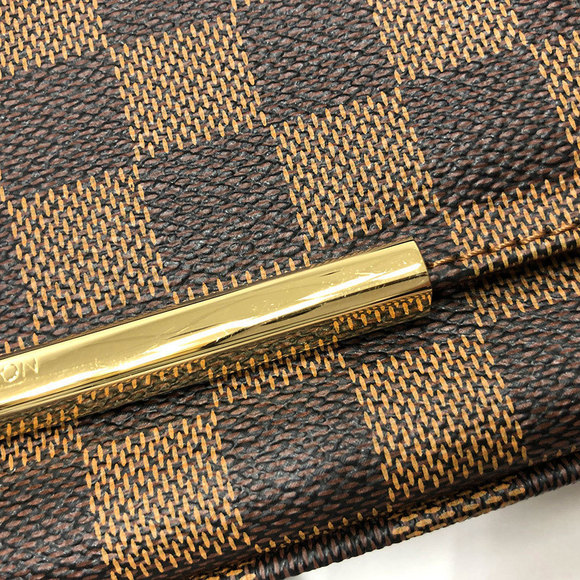 Louis Vuitton Hoxton Damier Ebene Brown Mini Shoulder Bag - Picture 9 of 15